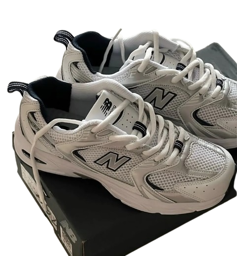 New-Balance-for-girls-15-removebg-preview